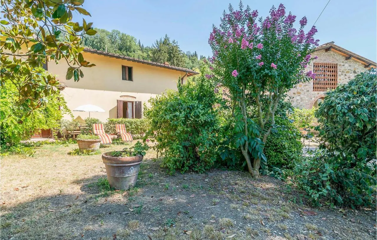 Cozy Apartment In Molino Del Piano With Kitchen イタリア