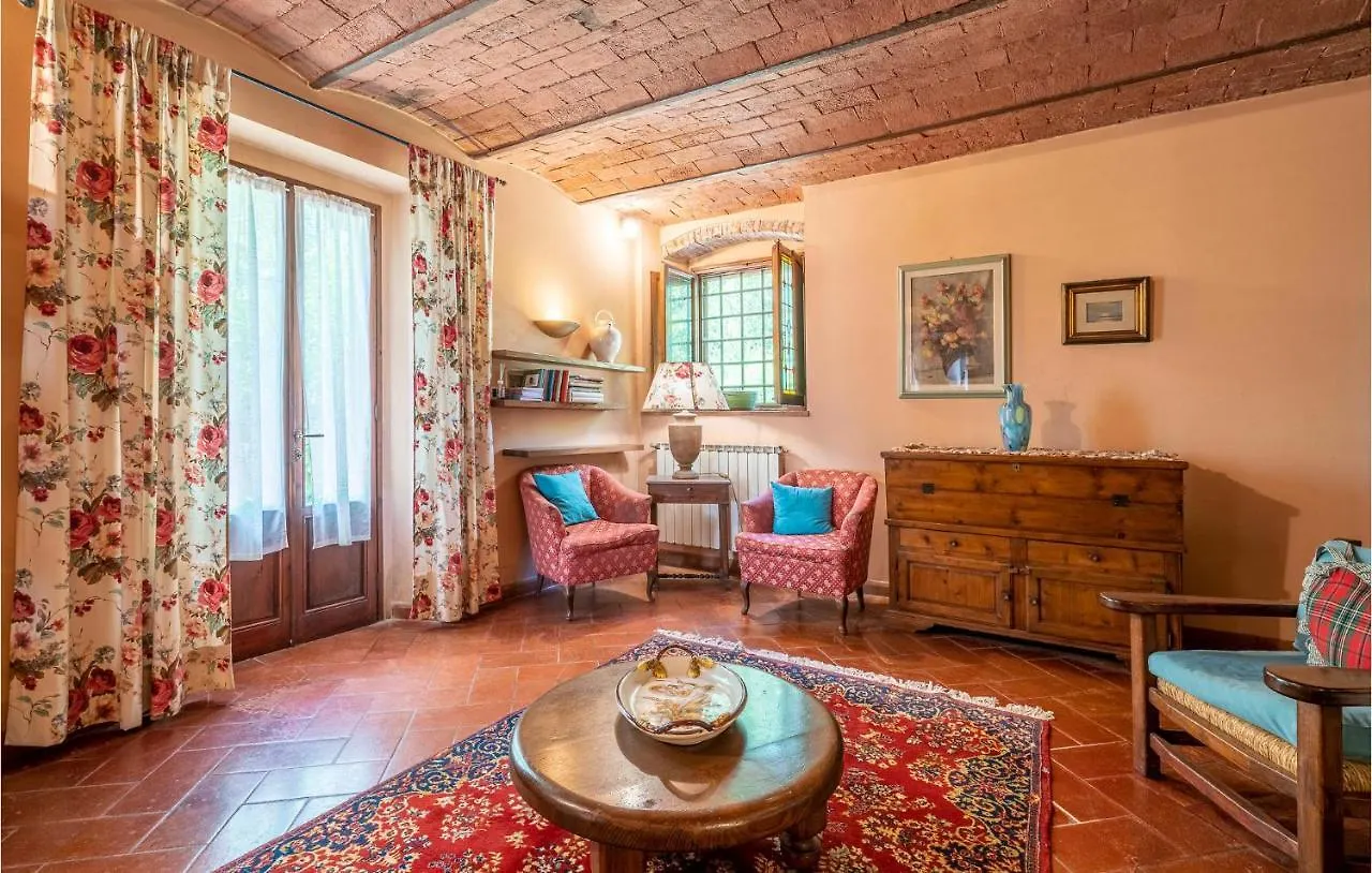 Cozy Apartment In Molino Del Piano With Kitchen