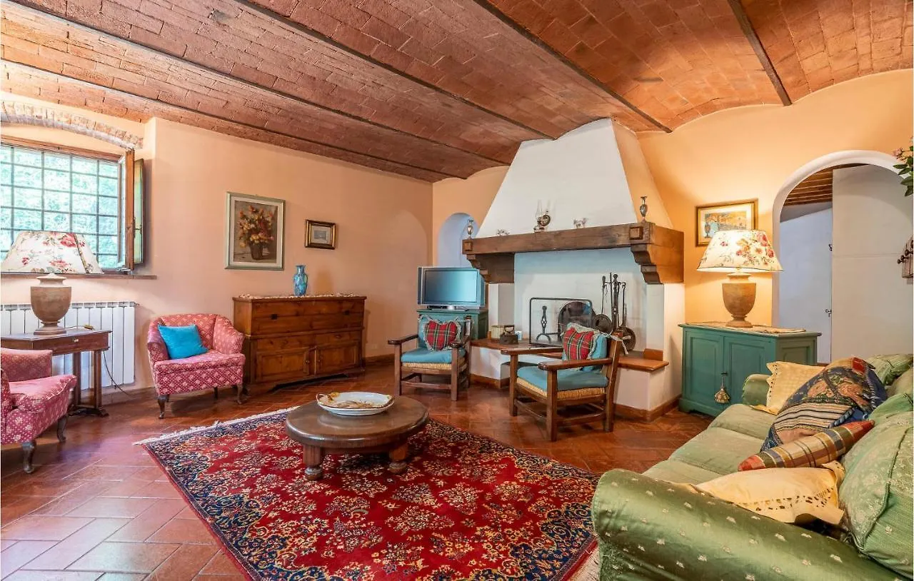 Cozy Apartment In Molino Del Piano With Kitchen