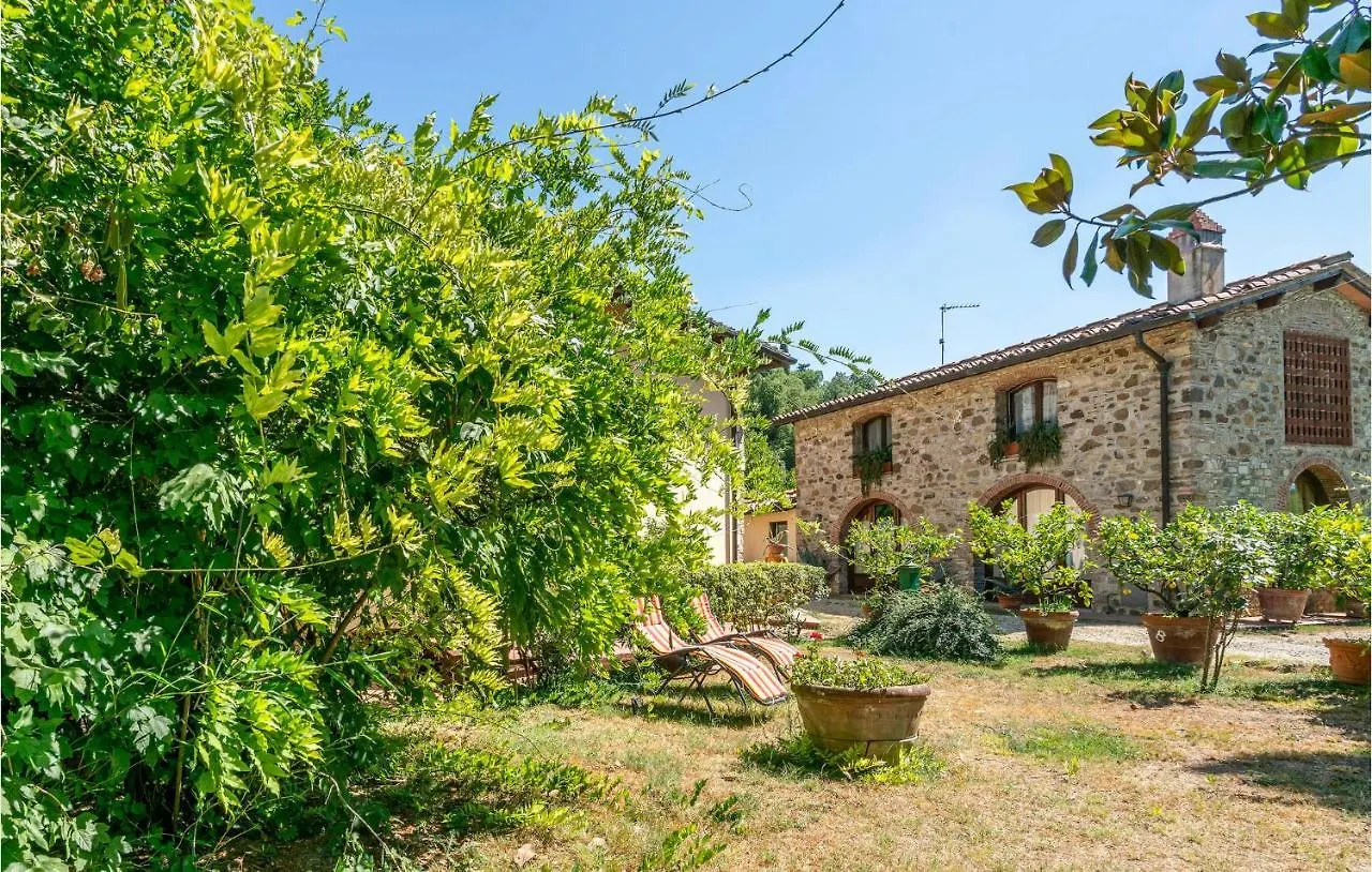 Cozy Apartment In Molino Del Piano With Kitchen