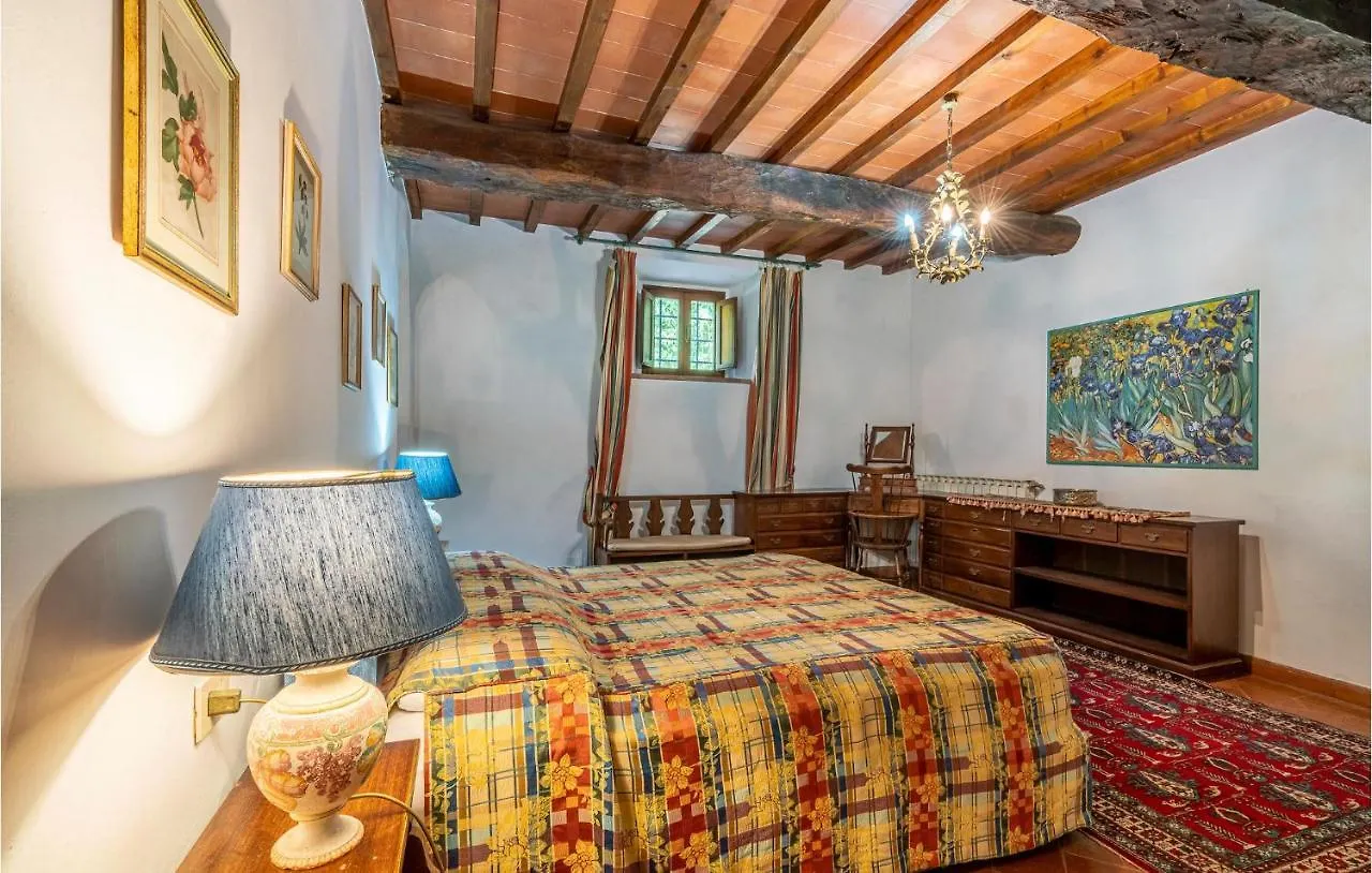 Cozy Apartment In Molino Del Piano With Kitchen